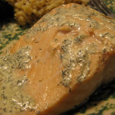Easy Low-Fat Creamy Dill Salmon