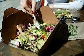 Pause déjeuner à Whole Foods, 4th Street, Harrison Street, SOMA (South Of MArket)
