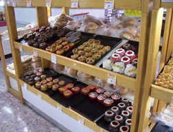 Baked goods at Soriana Mercado