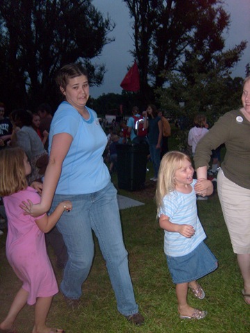 [pageant and kathie 051[2].jpg]