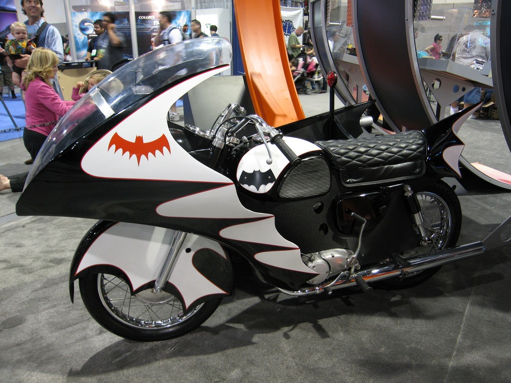 [cci_batman_03[2].jpg]
