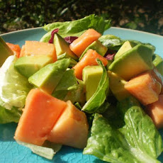Simple Papaya Avocado Salad