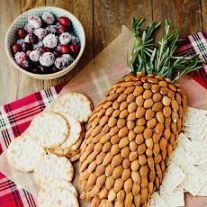Almond Cheddar Pinecone