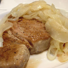 Sicilian Tuna Steaks in Onion Sauce