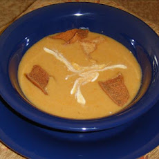 It's Winter Lentil Soup (Egyptian-Shorbaat Aads)