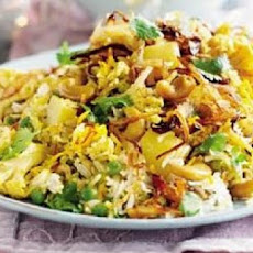 Aloo Matar Ka Pulao ( Indian Rice With Potatoes and Peas )