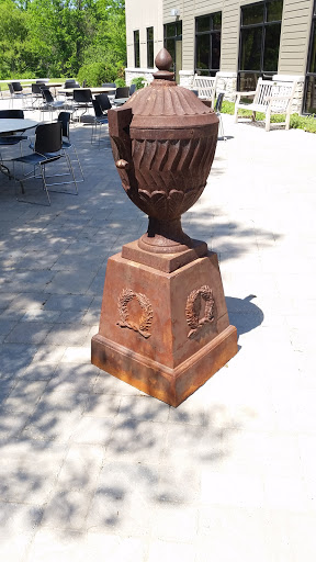 Urn Statue 