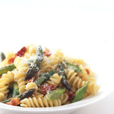 Fusilli with Asparagus and Bacon