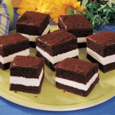 Chocolate Creme Cakes