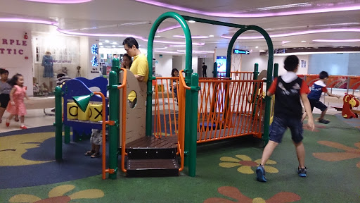 Terminal 3 Mini Playground 