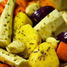 Carrots & Potatoes Roasted w/ Onion and Garlic