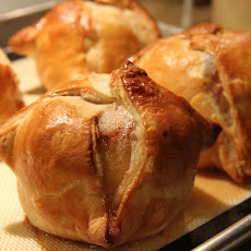 Baked Apples in Puff Pastry