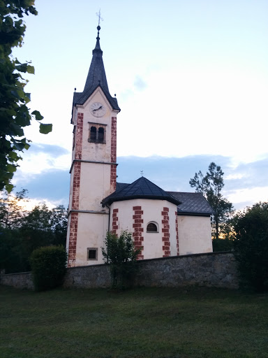 Cerkev Sv. Lenarta