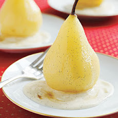 Vanilla Poached Pears with Vanilla Sauce
