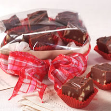 CARNATION® Famous Fudge