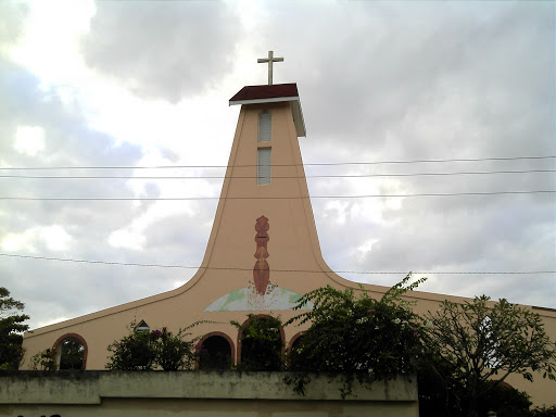 Église Catholique De Rivière Salée