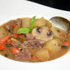 Tasty Meat & Potato Soup