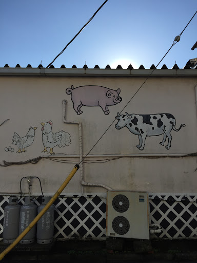 豚さん 牛さん 鶏さん 壁画