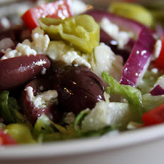 Garlic & Red Wine Vinegar Salad Dressing