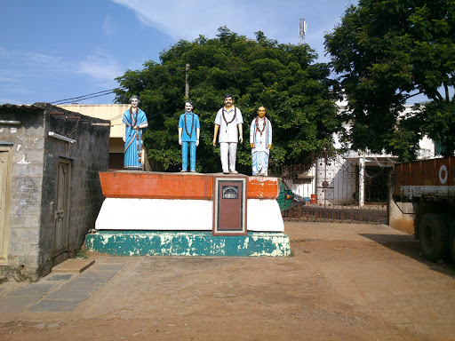 Vangaveeti Mohannranga Statue