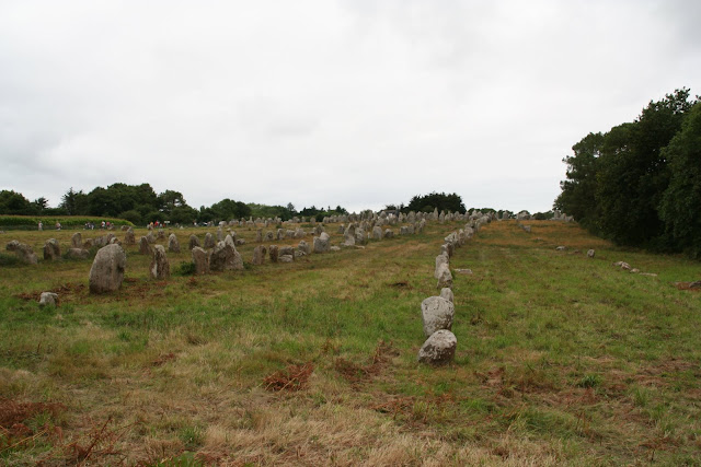 kamenná megalitická pole v Carnacu