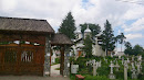 Gruiu Church and Cemetery