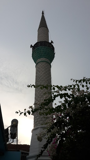 Saruhan Camii