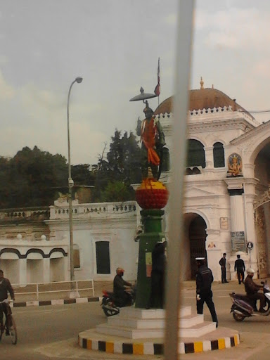 Prithvi Statue