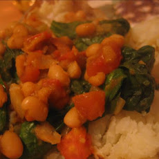 Spiced Butter Bean, Spinach and Tomato Topping for Jacket Potato