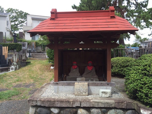 太子堂の地蔵  jizo in taishido