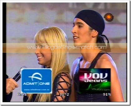 Fernanda Vives bailando en Videoclips