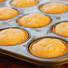 Piña Colada Cupcakes
