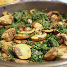 Saag Khumb (Spinach and Mushrooms)