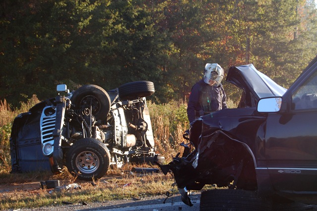 [Accident Currahee Lane 019[6].jpg]