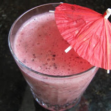 Cantaloupe, Berry and Pineapple Smoothie