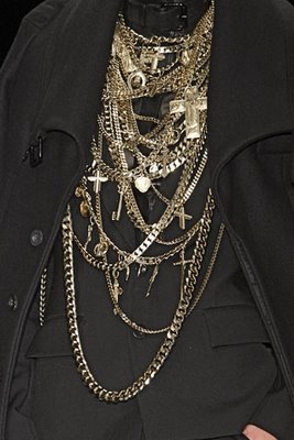 [Givenchy_close-up_00010m[4].jpg]