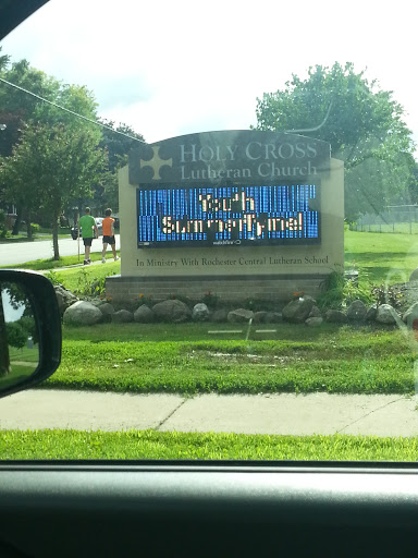 Holy Cross Lutheran Sign