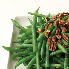 Green Beans with Toasted Pecans