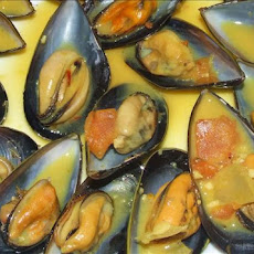 Curry-Coconut Mussels