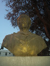 Busto Gabriela Mistral