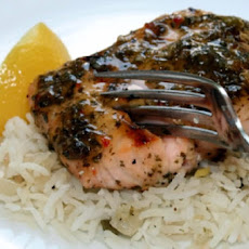 Grilled Salmon Fillets with Balsamic Glaze