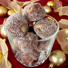 Christmas Rum Balls(Or Bourbon Balls)