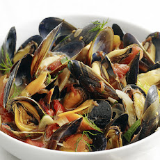 Steamed Mussels with Fennel and Tomato