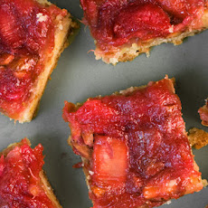 Rhubarb-Almond Bars Recipe