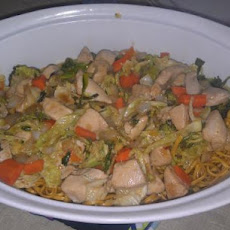 Chinese Take-Out Chicken Chow Mein With Crispy Noodles