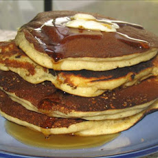 Cinnamon Applesauce Pancakes