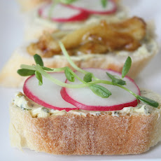 Spring Radish Crostini with creamy Herb Butter