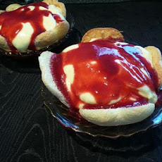 Delightful Lemon Mousse With Raspberry Sauce