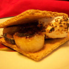 Grilled Banana S'mores
