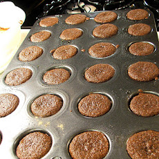 Low Fat Vegan Brownie Bites